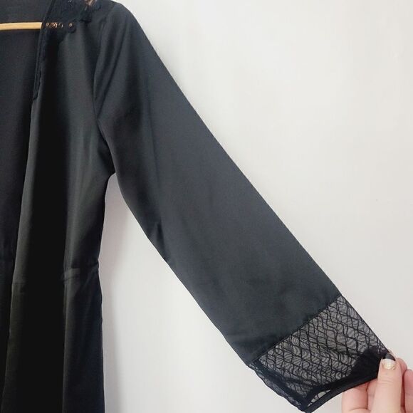 XS/S Calvin Klein Black Satin Nightgown with Lace and Net Trim - Picture 6 of 14